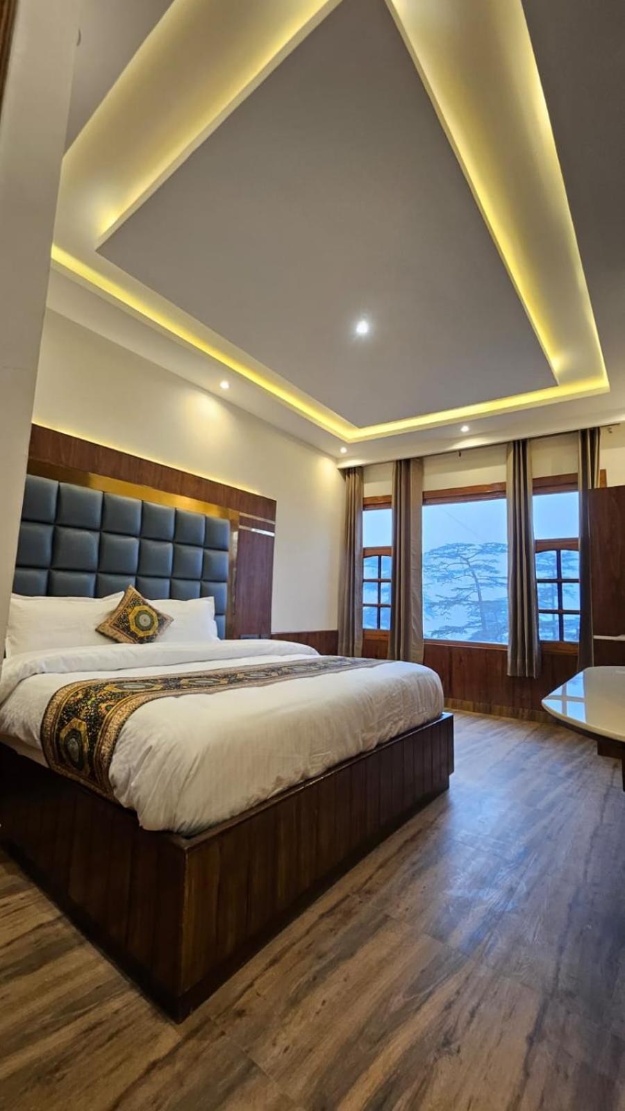 Mountain Zest- Simla Royale Near Mall Road Free Pickup From Railway Station Simla Buitenkant foto