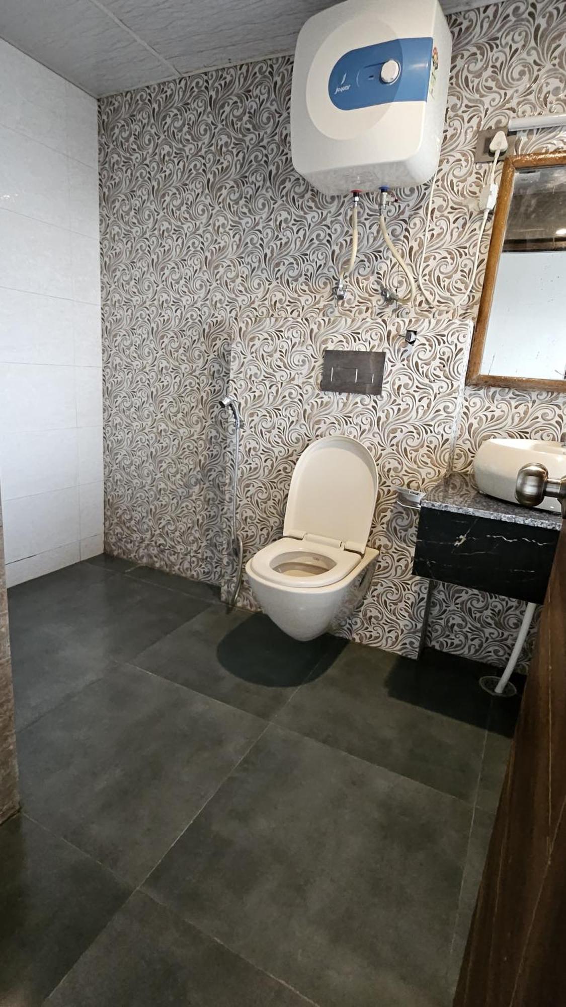 Mountain Zest- Simla Royale Near Mall Road Free Pickup From Railway Station Simla Buitenkant foto